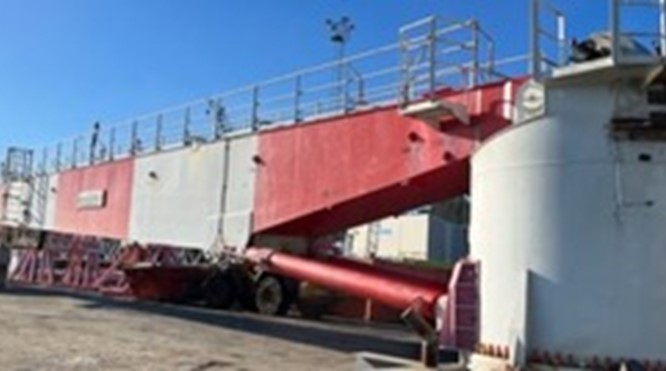 45 tons HYDRALIFT PEDESTAL CRANE FOR SALE