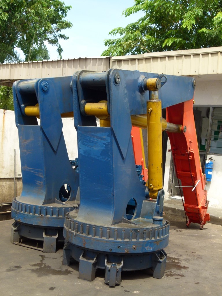 12 TON SWL MODEL 44000 L 3S EFFER CRANES FOR SALE - 2 UNITS