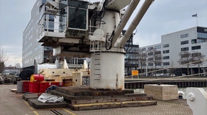 20t @ 20m ABAS knuckle boom offshore crane